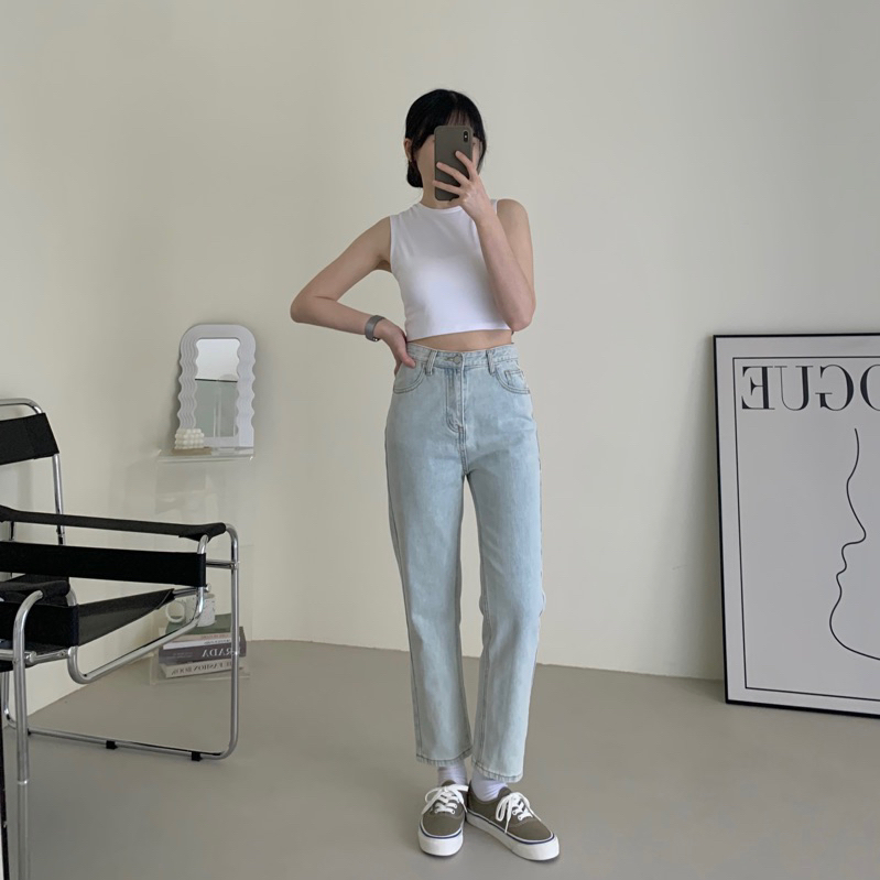 A great straight-leg denim trousers you won't want to miss (2 colors)