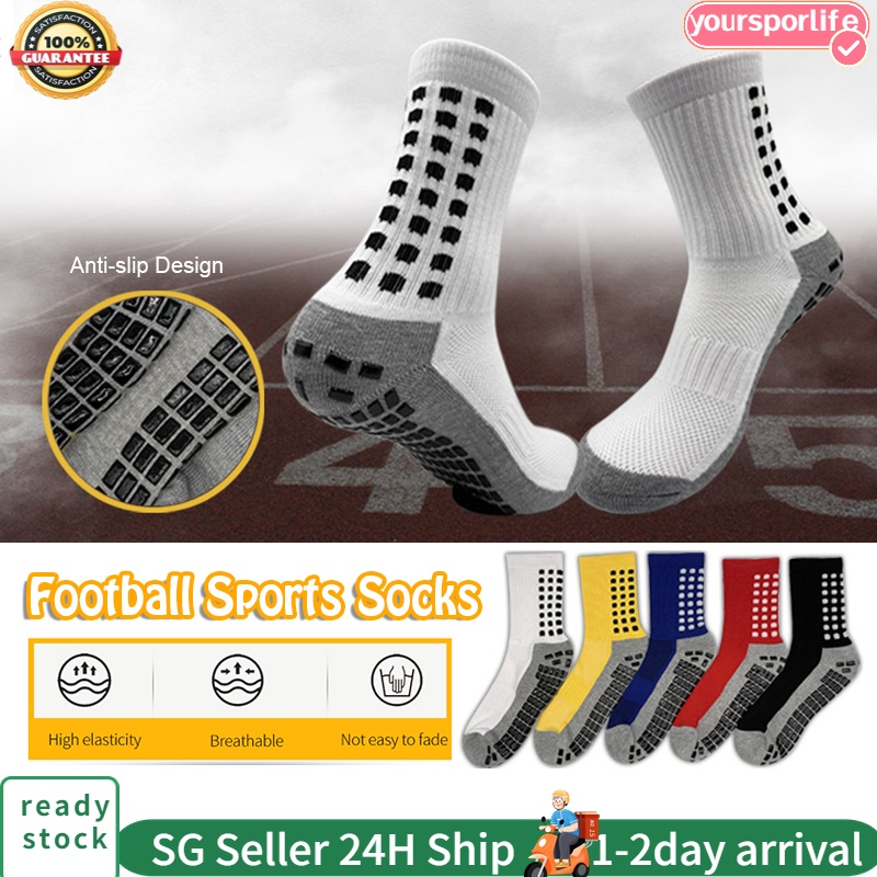 【LOCAL 24H SHIP】1pair Anti Slip sock High Quality Socks Size Medium Football Sport Soccer Basketball Badminton Socks 